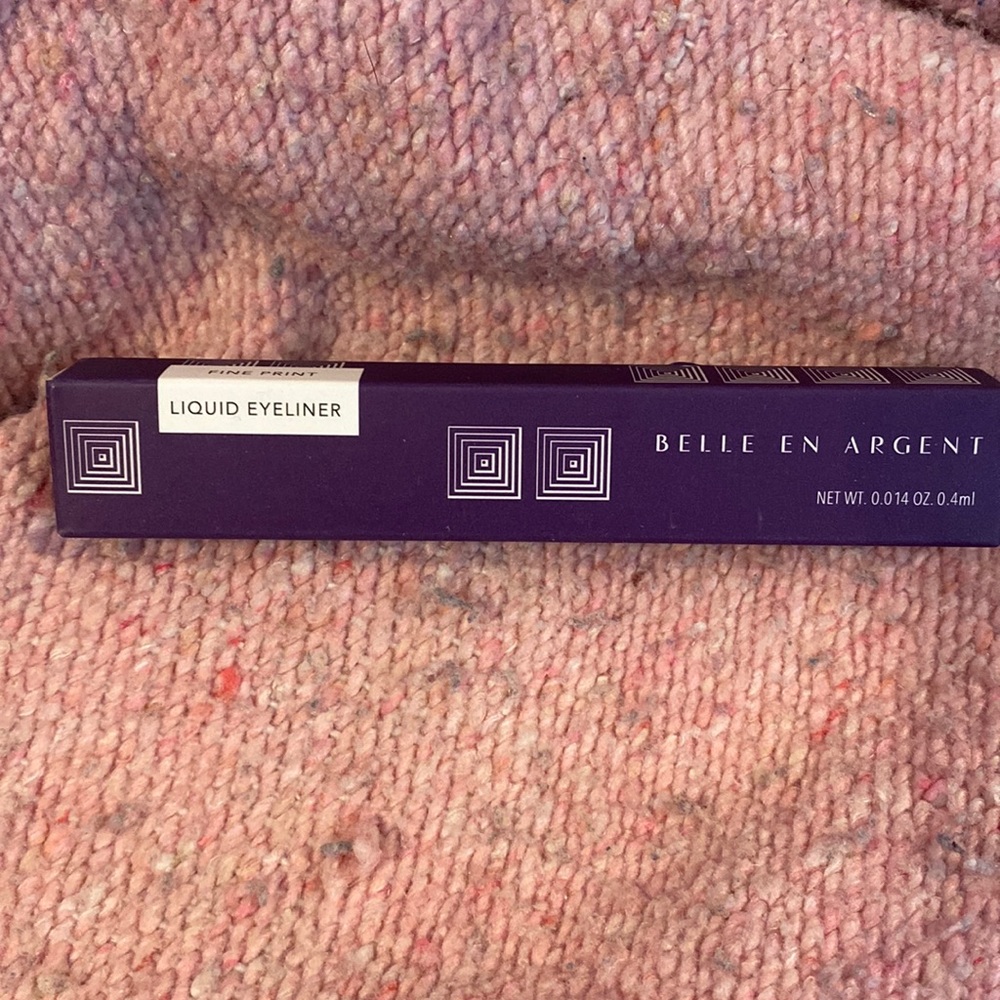 Belle En Argent Liquid Eyeliner